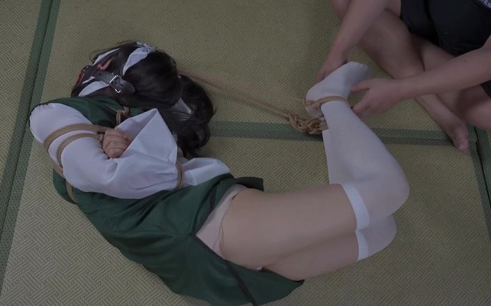 Training and Insulting My Sexy Girlfriend 33