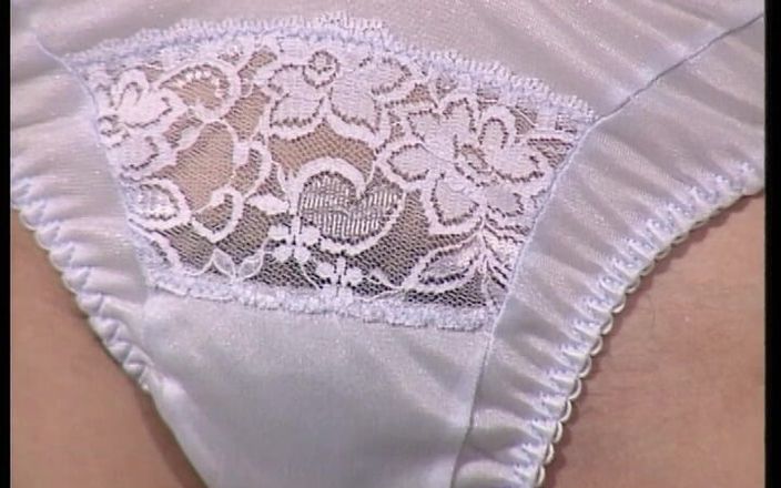 Triefende Teenie Fotze - Dripping Teen Pussy