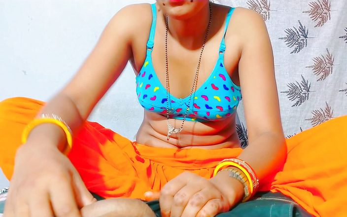 Valentine's Best Gift Eating Cock Very Hungry Girlfriend Toung in Pee Hole. Very Eroticly Sucking