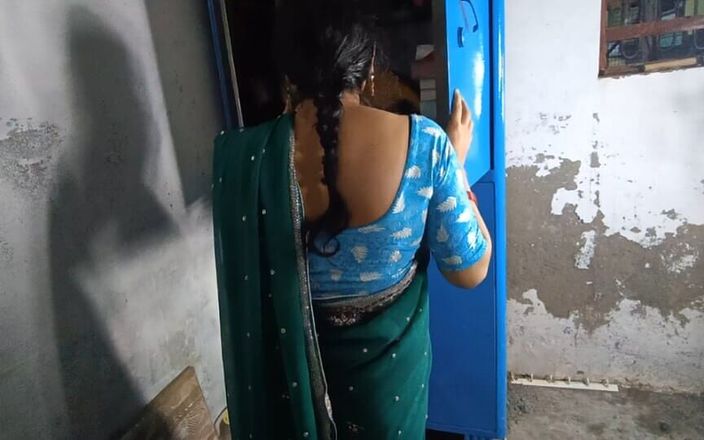 Very Beautiful Sister-in-law Has Sex with Her Brother-in-law Before Going to the StepMother's House in Clear Hindi Voice.