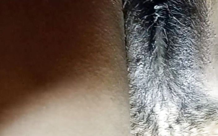 Very Huge Dick Insert Slowly Slowly in a Beautiful Pussy