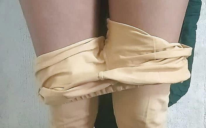 Whats App Video Chat,pussy Showing,ass