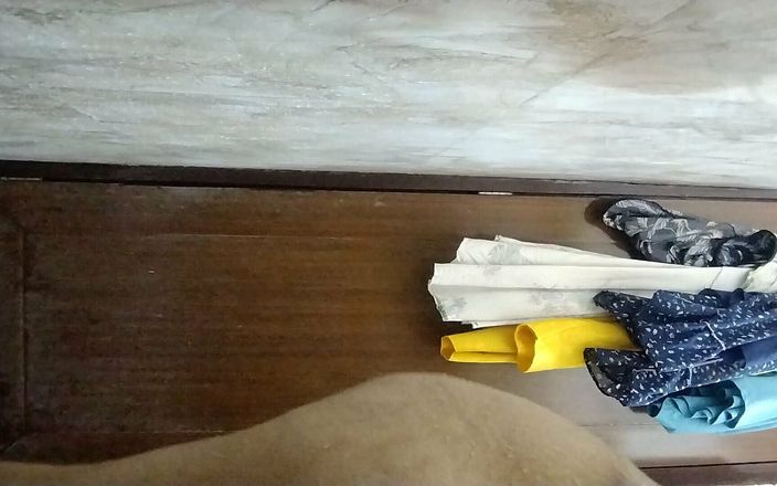 When the Desi Wife Went to Take a Bath, She Could Not Stop Herself