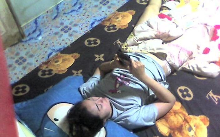 When the wife is home alone 3