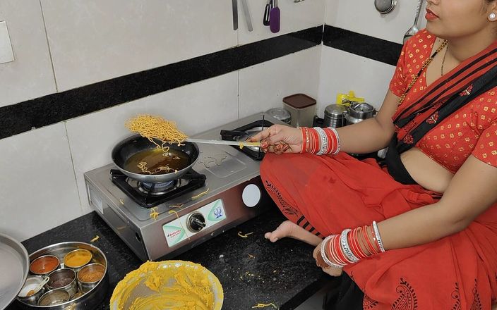 While Komal Was Making Namkeen for Diwali, Brother-in-law Tasted It
