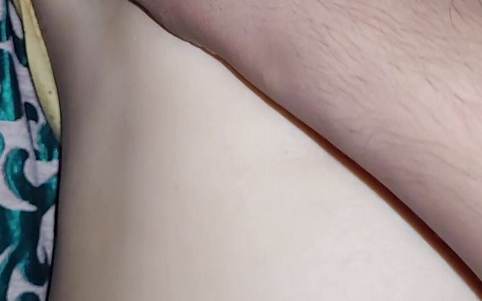 You Gave the Pleasure of Cock to a Desi Aunty