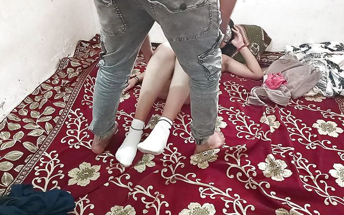 Young 18 Year Old Teen Girl with Very Wet Pussy Fucking for the First Time