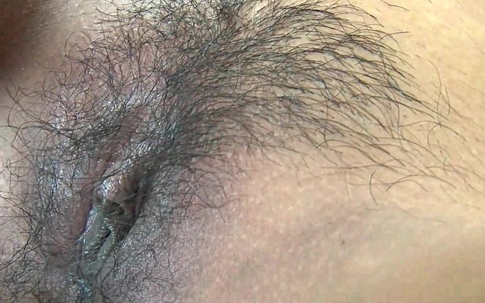 Young Asian Girl Gets Cum on Pussy