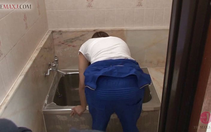 Young Asian maid gets seduced from her boss - Part 1